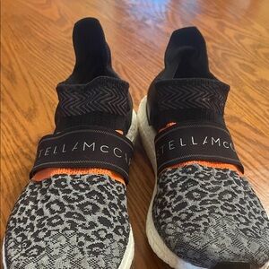 Stella McCartney Black, Gray & Orange Knit Slip-On Sneakers